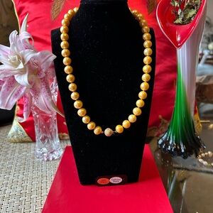 Cultured fresh water Champagne Golden Pearl Necklace. 14kt gold clasp